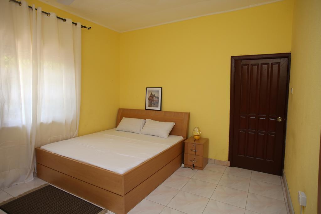 Akmary Guest House Ogbodjo Ngoại thất bức ảnh