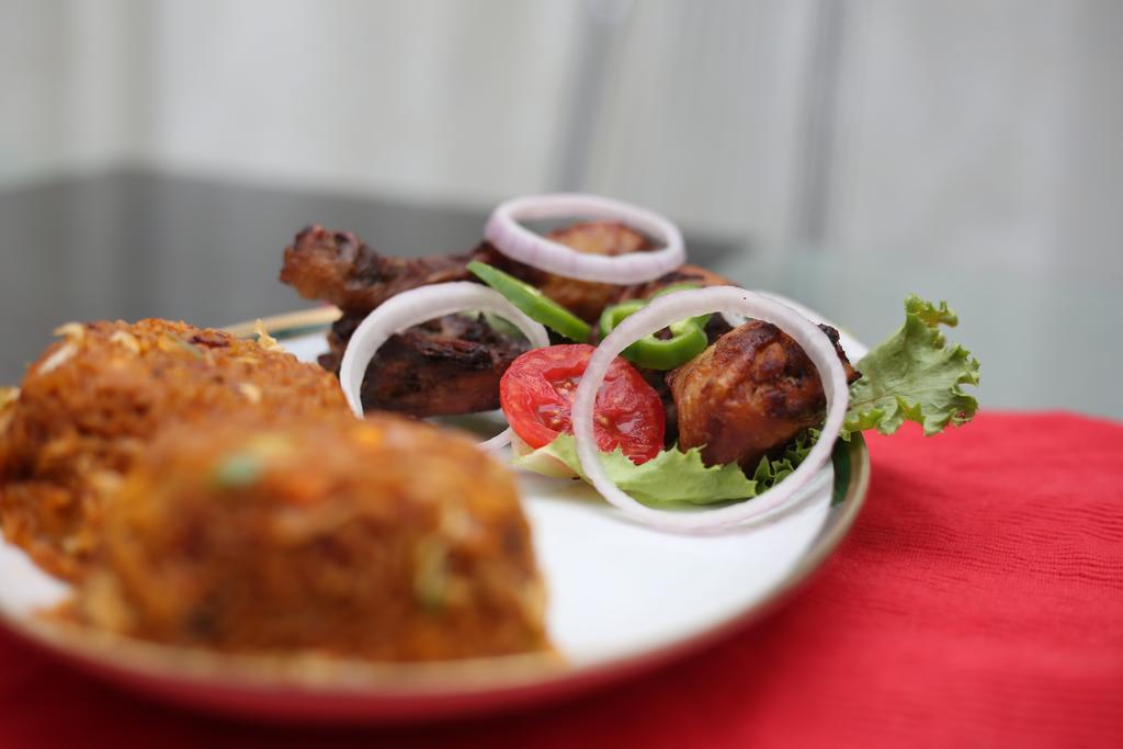 Akmary Guest House Ogbodjo Ngoại thất bức ảnh